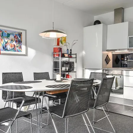 Daire Awesome In W/ 1 Bedrooms