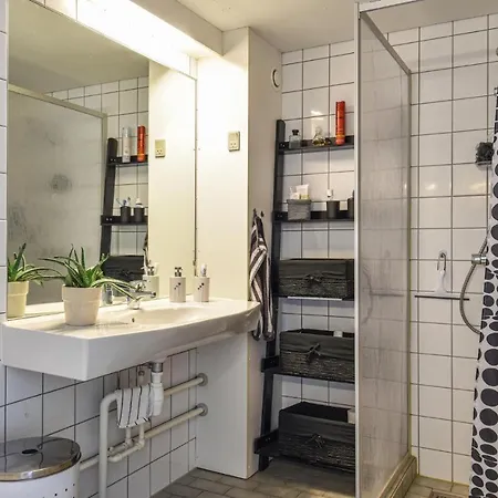Daire Awesome In W/ 1 Bedrooms *